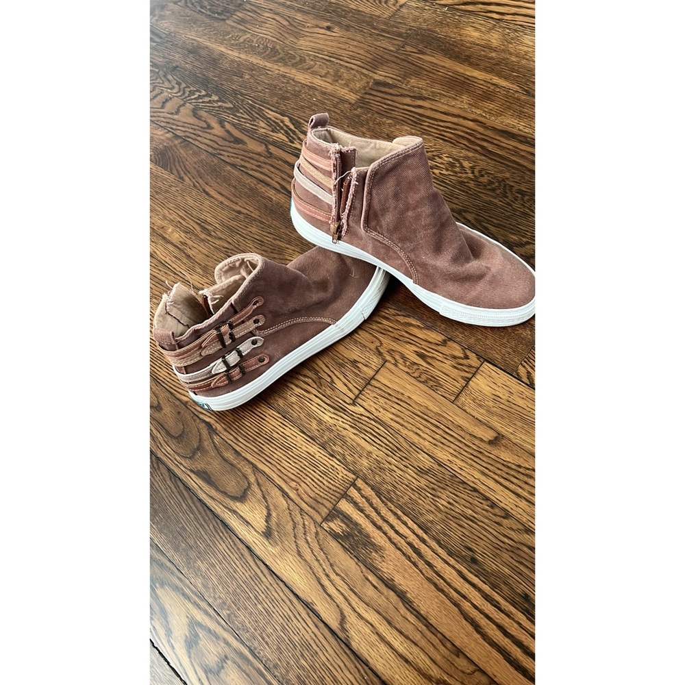 Blowfish sneakers. Size 10. Worn once.